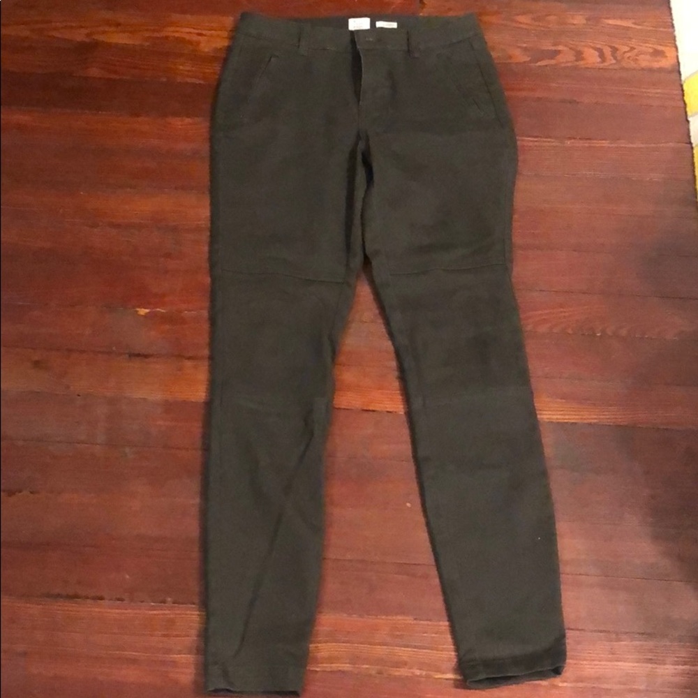 TARGET- a new day olive pants size 6